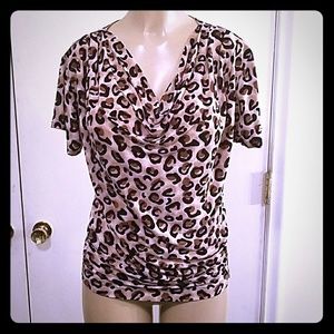 LEOPARD  PRINT TOP